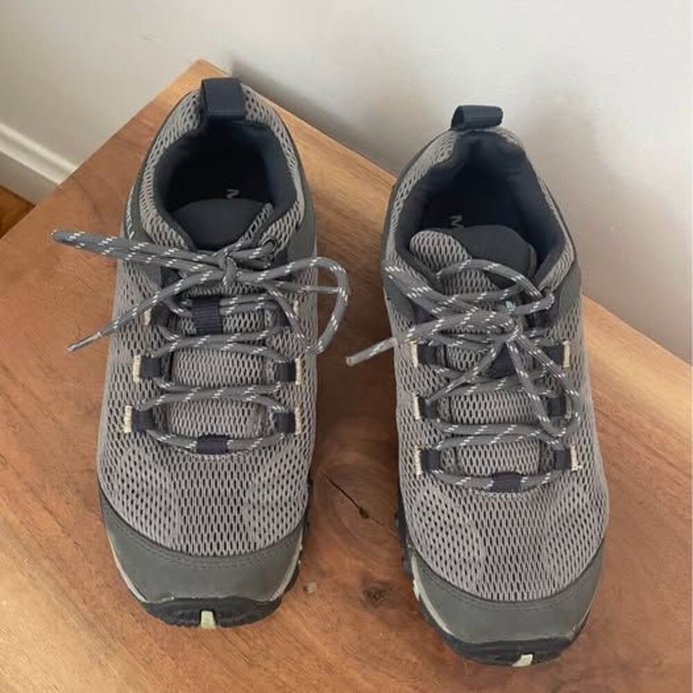 Merrell Yokota 2 E Mesh WOMENS Trail Hiking Shoes Low Size size 7